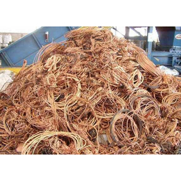 廢鐵回收新風尚 探訪武漢欣榮鑫誠回收站